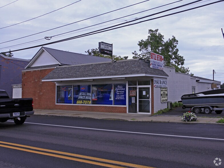 9670 Brewerton Rd, Brewerton, NY 13029