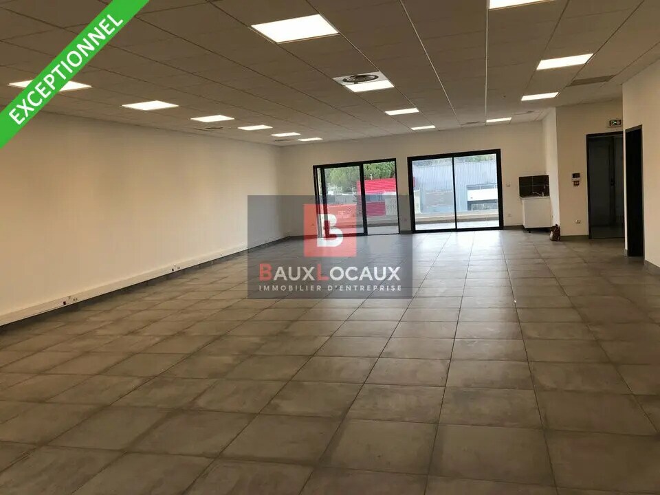 Flex in Bouc-Bel-Air for lease Interior Photo- Image 1 of 21