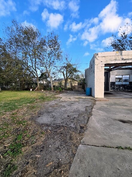 6610 Highway 6, Hitchcock, TX for sale - Building Photo - Image 2 of 8