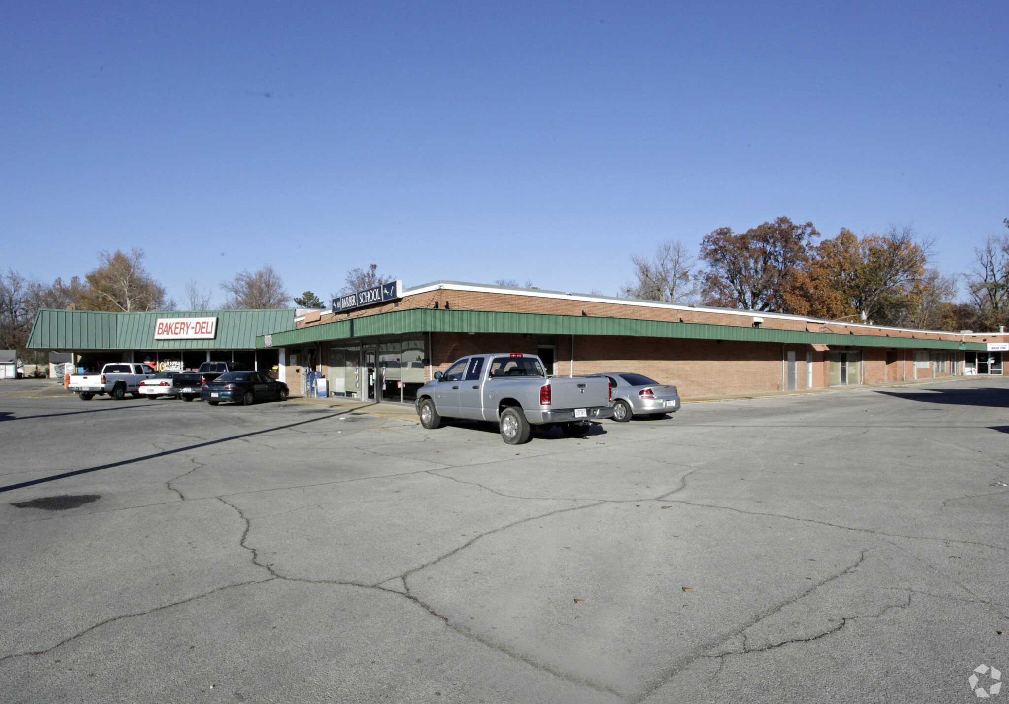 1000-1020 Wall St, Jonesboro, AR for sale Primary Photo- Image 1 of 1