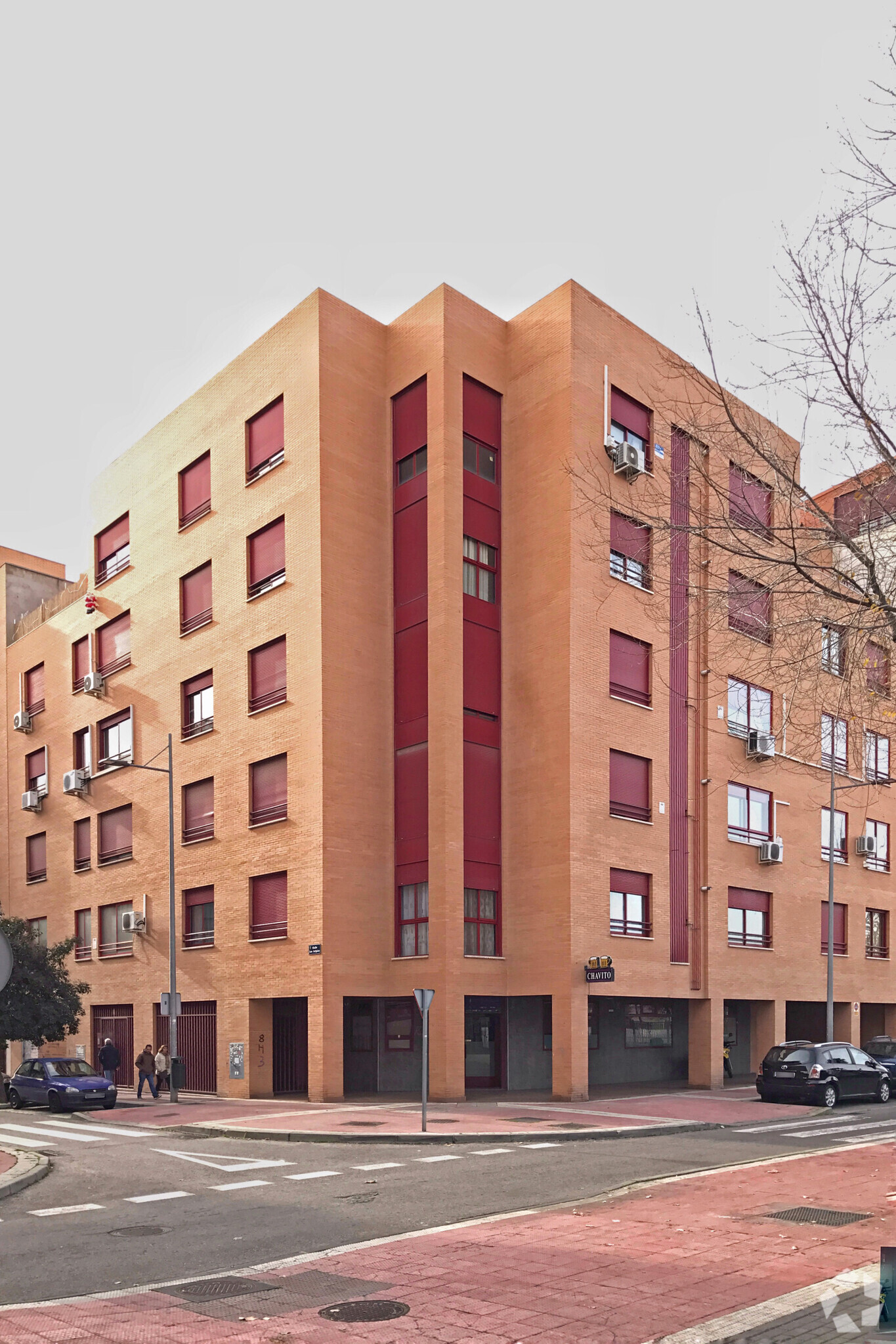 Calle Arijales, 2, Parla, Madrid for sale Primary Photo- Image 1 of 2