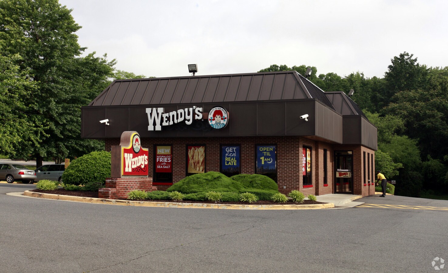 1470 Old Bridge Rd, Woodbridge, VA 22192