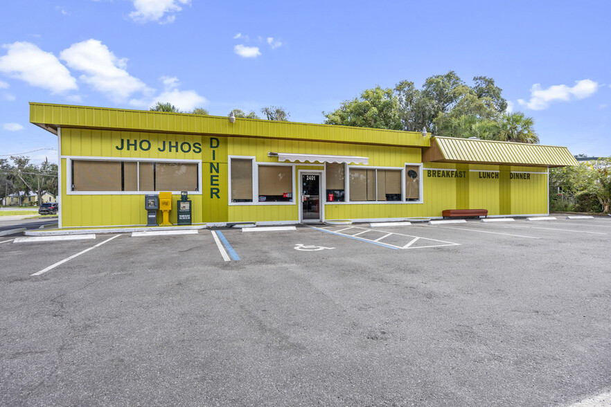 2401 Crill Ave, Palatka, FL for sale - Building Photo - Image 1 of 29