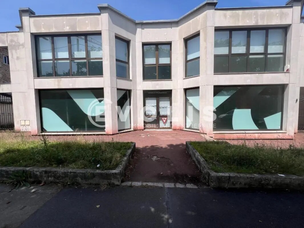 Office in Le Perreux-sur-Marne for lease Building Photo- Image 1 of 18