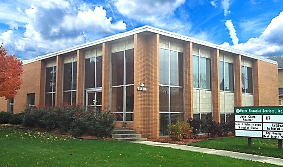 444 W Galena Blvd, Aurora, IL for sale - Primary Photo - Image 1 of 1