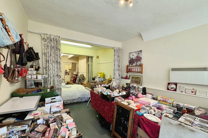 15 Bedford St, Rhyl for sale - Interior Photo - Image 3 of 4