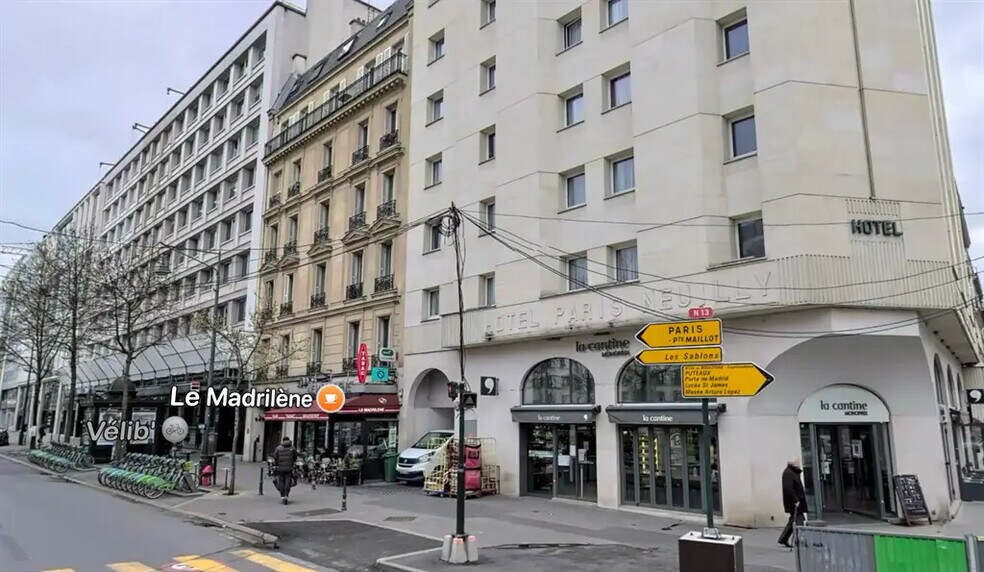 Office in Neuilly-sur-Seine for lease - Building Photo - Image 1 of 5