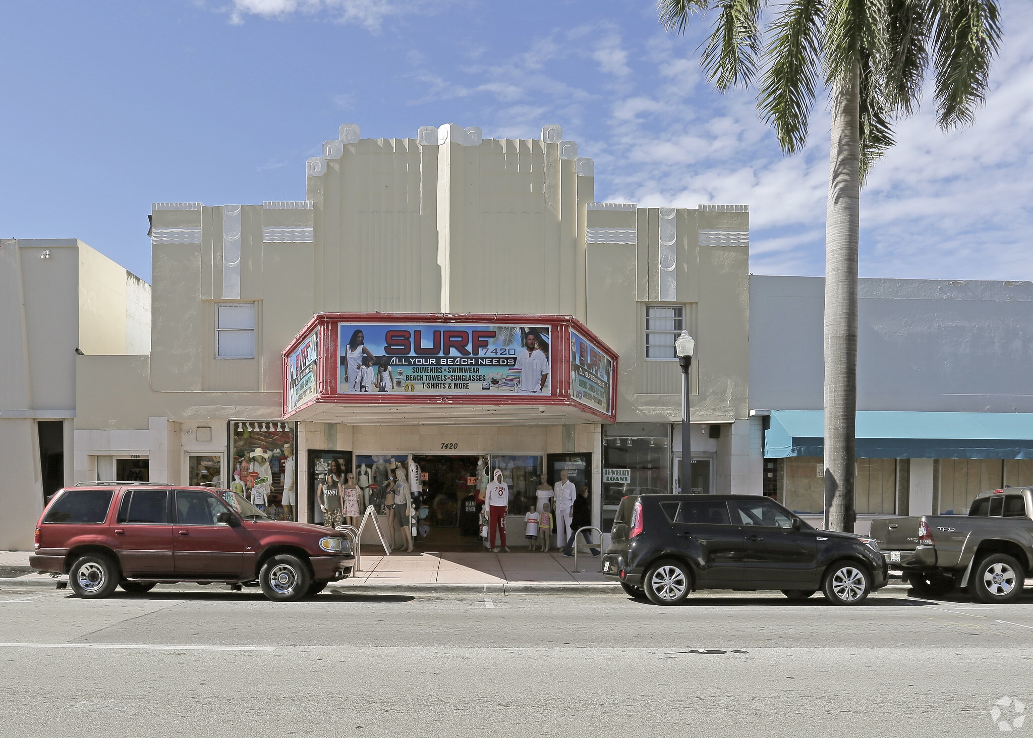 7420 Collins Ave, Miami Beach, FL for lease Primary Photo- Image 1 of 6