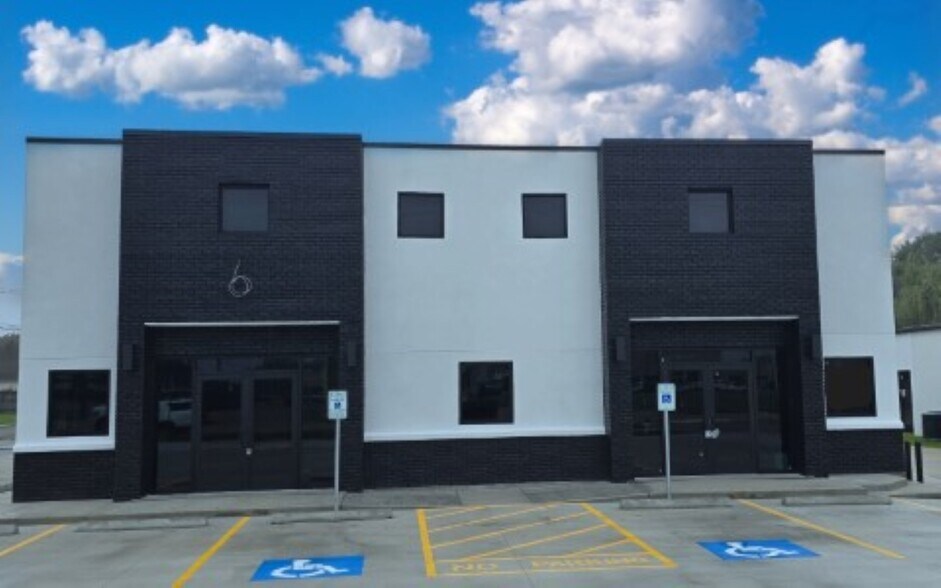 2848 Nall St, Port Neches, TX for sale - Primary Photo - Image 1 of 1