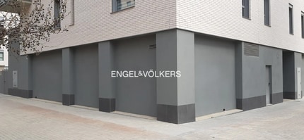 Retail in Barberà del Vallès, Barcelona for lease Interior Photo- Image 2 of 3