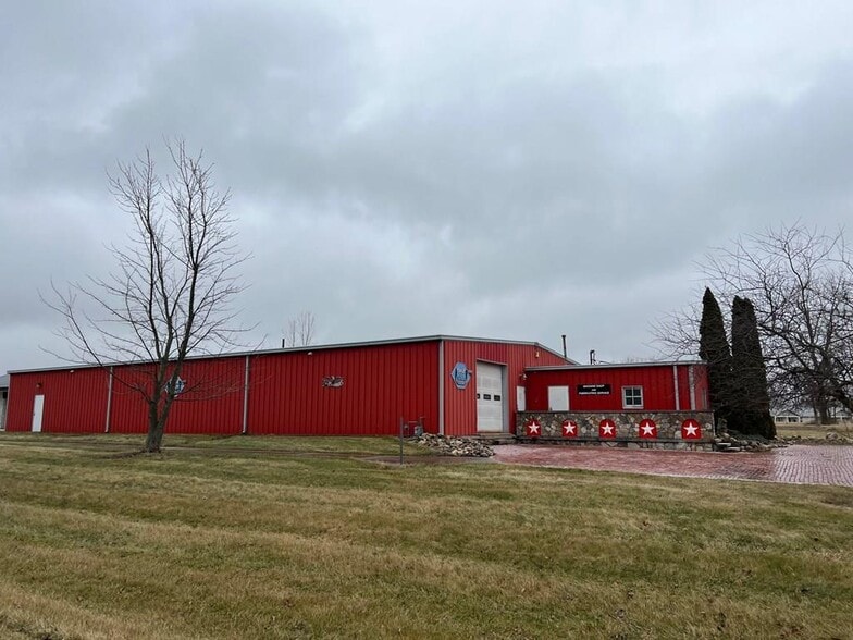 1620 Whetstone St, Bucyrus, OH 44820