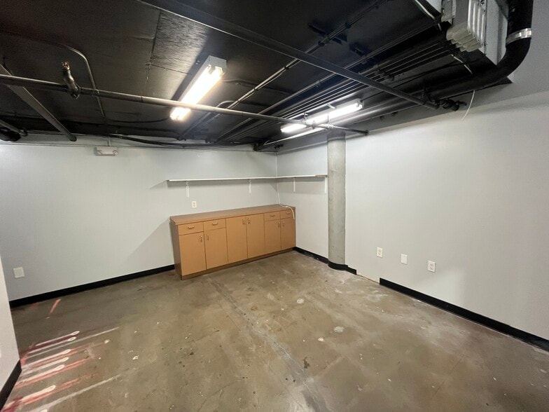 401 N Coast Hwy, Oceanside, CA for lease - Building Photo - Image 3 of 5