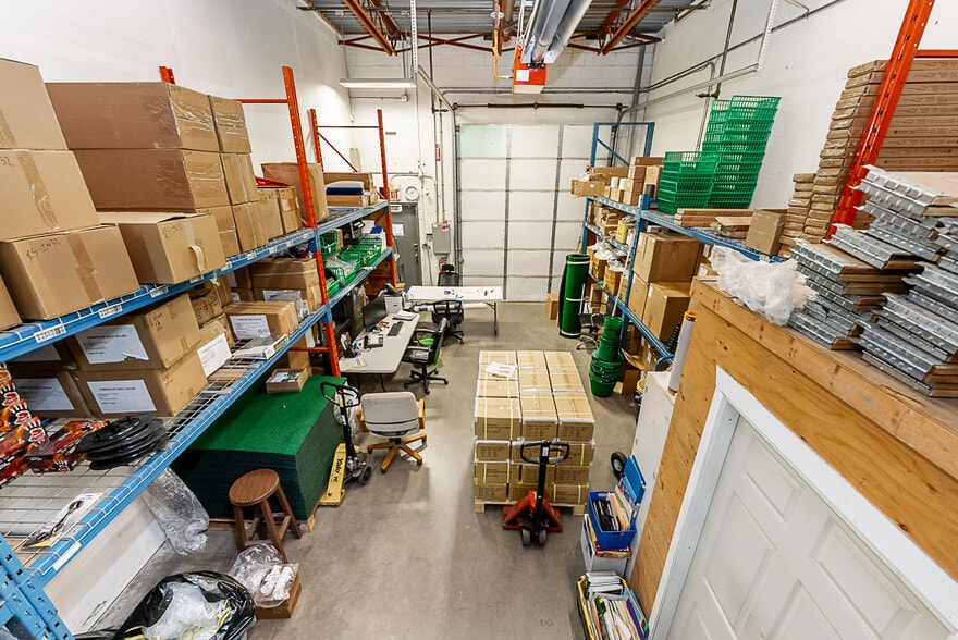 19736 98th Ave, Langley Twp, BC for sale - Interior Photo - Image 3 of 26