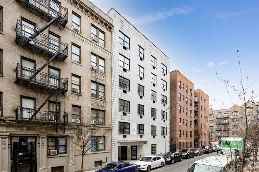 11 Cooper St, New York, NY for sale - Primary Photo - Image 1 of 1