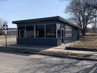 More details for 102 Corunna Ave, Owosso, MI - Retail for Sale