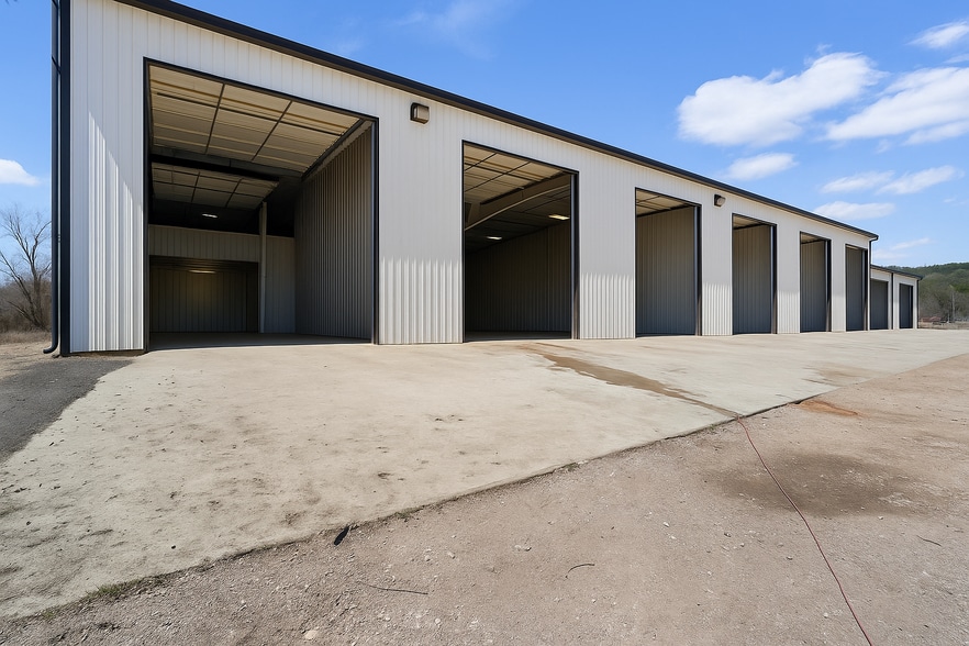 2100 W Main St, Newcastle, WY for sale - Building Photo - Image 2 of 20