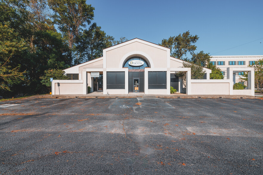 815 E 68th St, Savannah, GA for lease - Building Photo - Image 1 of 28