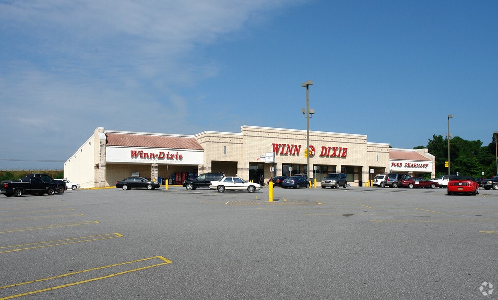 1061 Us-280 E, Alexander City, AL for lease - Primary Photo - Image 2 of 4