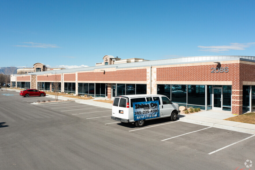 2086 W Grove Pky, Pleasant Grove, UT for lease - Building Photo - Image 2 of 4