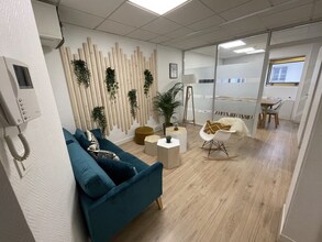 51 Rue De L'Echiquier, Paris for lease Interior Photo- Image 1 of 8