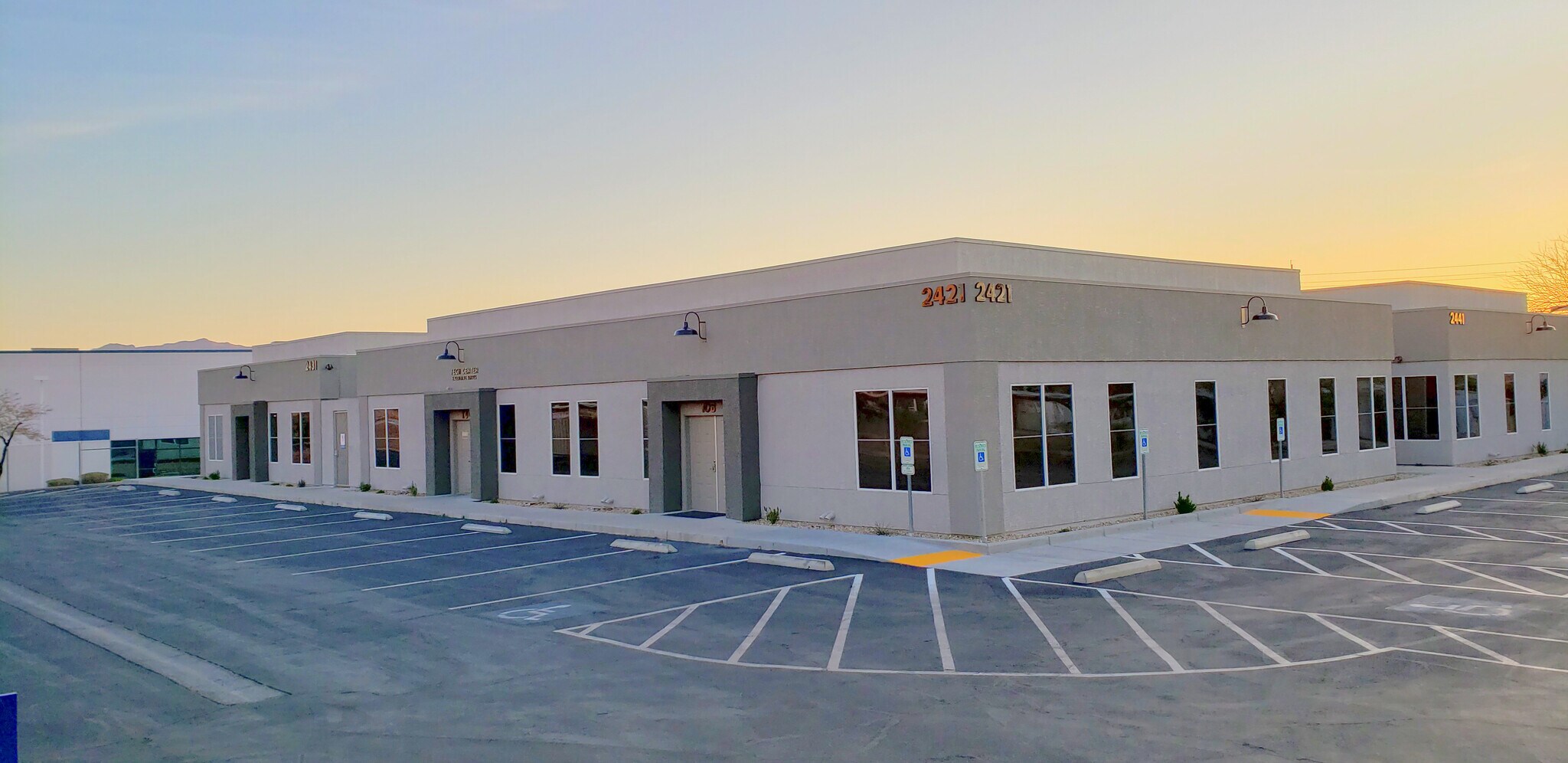 2421 2441 Tech Center Ct Las Vegas NV 89128 LoopNet