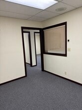 23470 Olive Wood Plaza Dr, Moreno Valley, CA for lease Interior Photo- Image 1 of 4