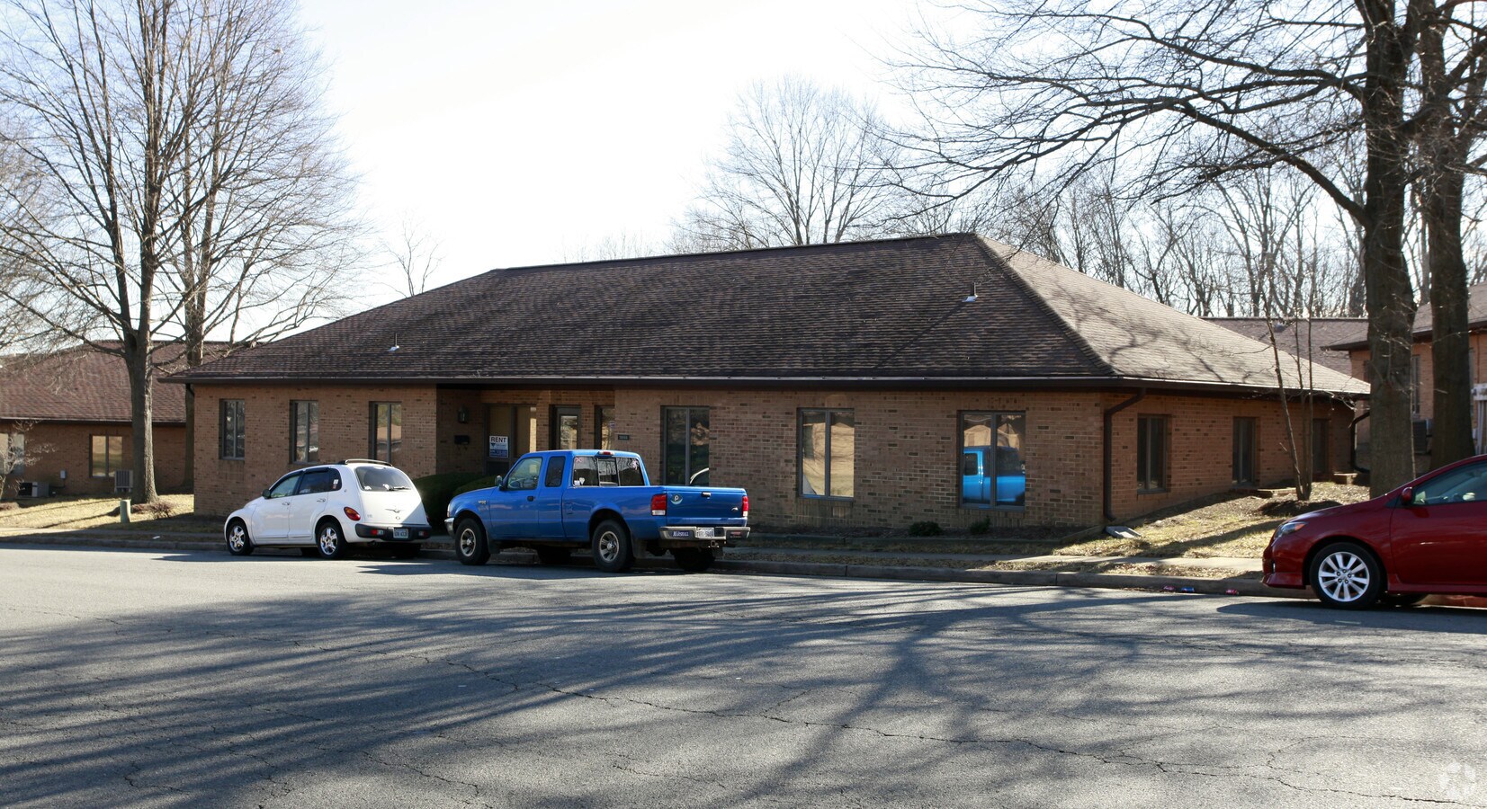 10555 Crestwood Dr, Manassas, VA 20109