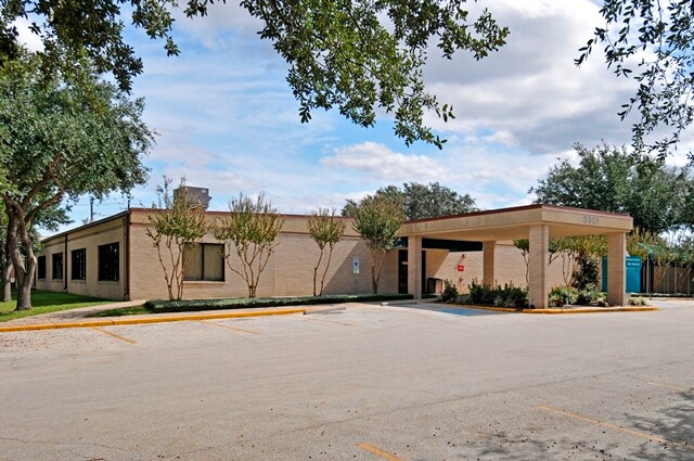 3301 Plainview St, Pasadena, TX for sale - Building Photo - Image 1 of 1