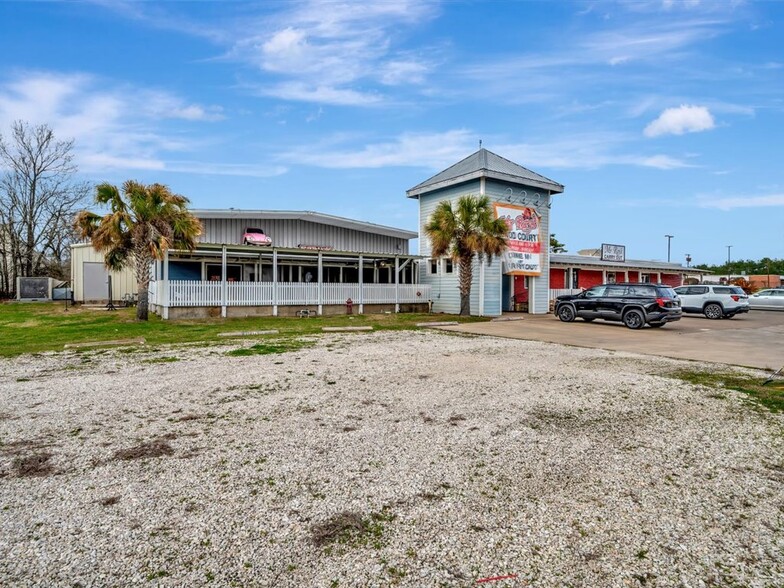 1604 W Frank Ave, Lufkin, TX for sale - Primary Photo - Image 1 of 1