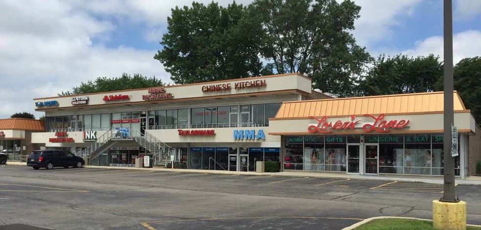 1001-1037 W Ogden Ave, Naperville, IL for lease - Building Photo - Image 2 of 21