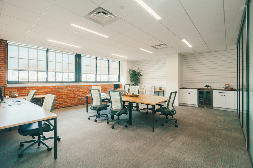 141 Traction St, Greenville, SC for lease - Interior Photo - Image 2 of 43