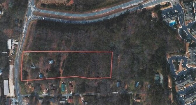 981 Reinhardt Pky, Canton, GA for sale Primary Photo- Image 1 of 1