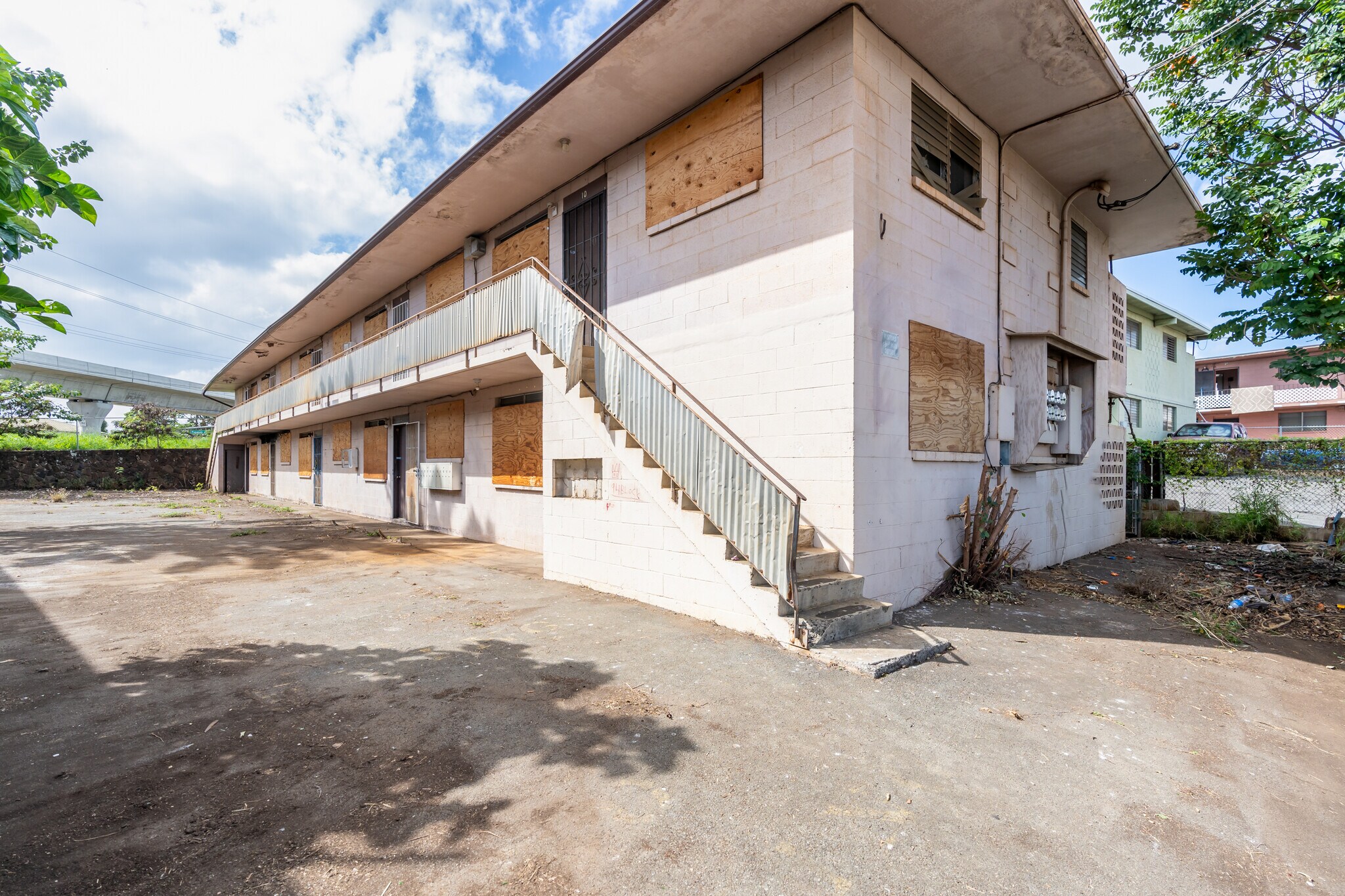 94-218 Aniani Pl, Waipahu, HI for sale Building Photo- Image 1 of 1