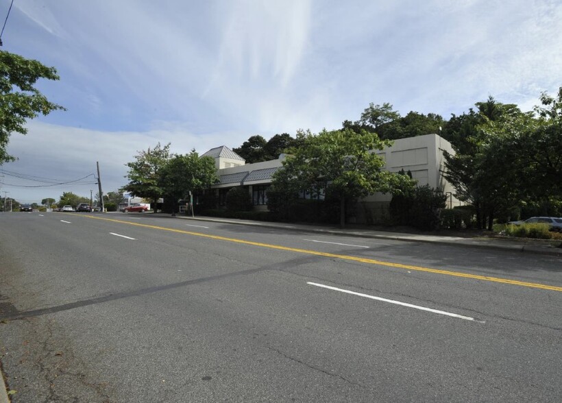 1275 Boston Post Rd, Larchmont, NY for lease - Building Photo - Image 1 of 4