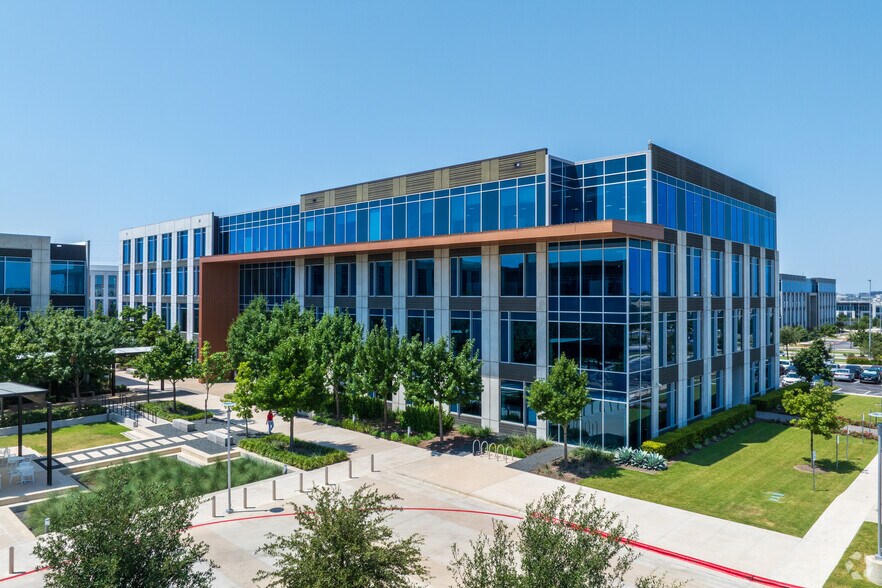13929 Center Lake Dr, Austin, TX for sale - Primary Photo - Image 1 of 1