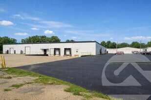 1895-1901 Stephenson Hwy, Troy MI - Warehouse