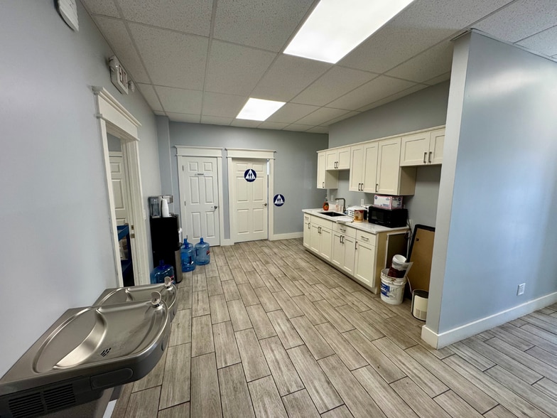 101 E 25th Ave, San Mateo, CA for lease - Interior Photo - Image 3 of 6