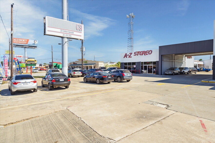 5136 Highway 6 N, Houston, TX for lease - Building Photo - Image 3 of 20