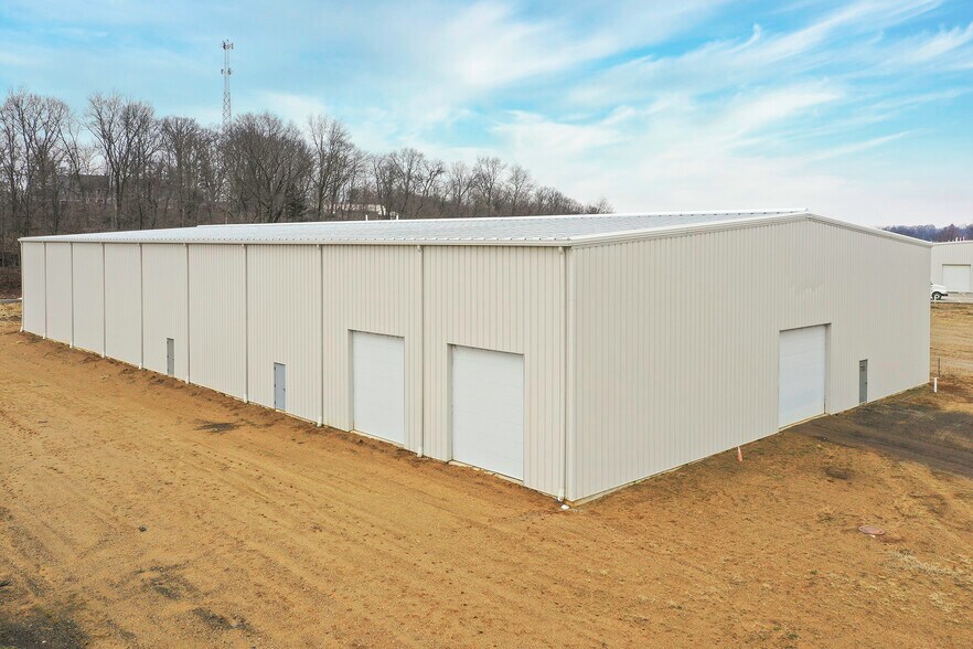 700 E 3rd St, Buchanan, MI for sale - Building Photo - Image 1 of 1