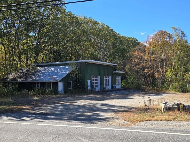 4192 Vt Route 106, Perkinsville, VT for sale - Primary Photo - Image 1 of 4
