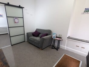 20A Chalybeate St, Aberystwyth for lease Interior Photo- Image 1 of 4