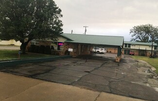More details for 1720 S Grand Ave, Cherokee, OK - Hospitality for Sale