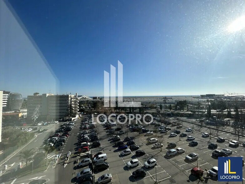 Office in Nice for lease - Building Photo - Image 1 of 7