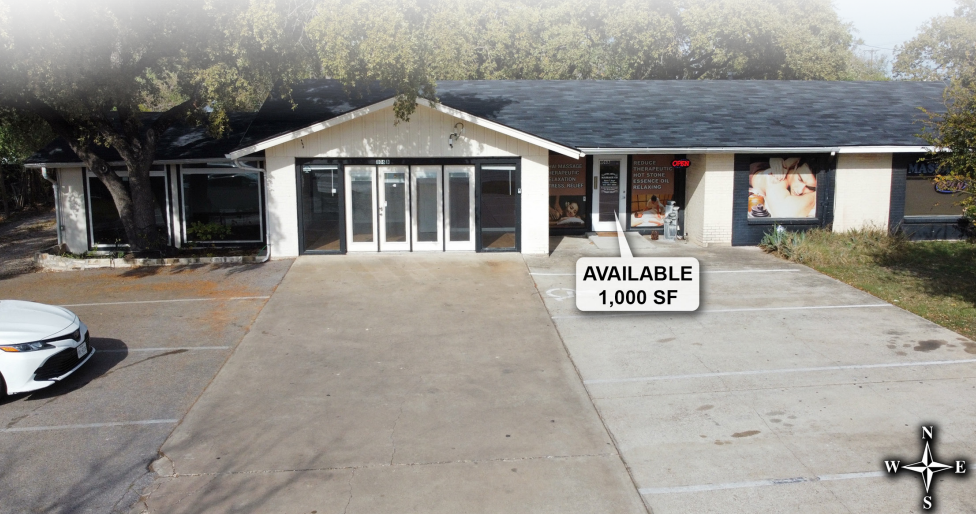 806 E Palm Valley Blvd, Round Rock, TX for lease - Building Photo - Image 1 of 5