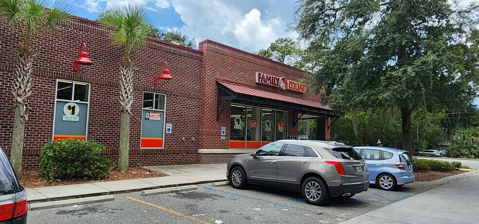 1261 Ribaut Rd, Beaufort, SC for sale - Primary Photo - Image 1 of 1