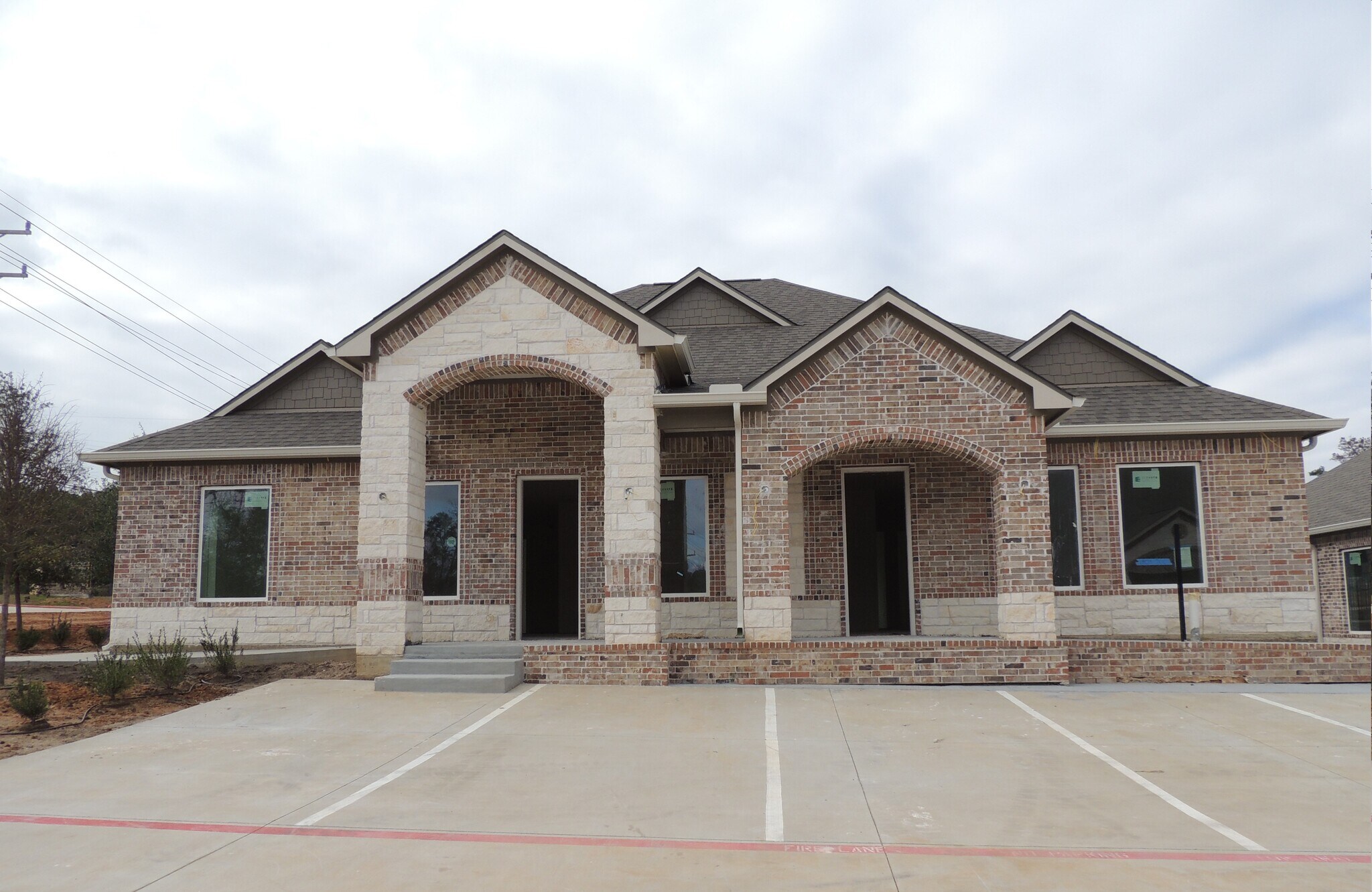 1904 Longmire Rd, Conroe, TX for sale Primary Photo- Image 1 of 1