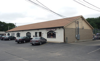 More details for 2077 W Shore Rd, Warwick, RI - Retail for Lease