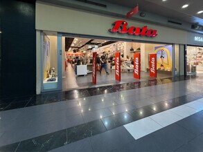 Retail in Barberà del Vallès, Barcelona for lease Interior Photo- Image 2 of 20