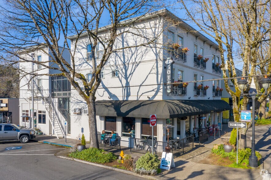 401 NE 4th Ave, Camas, WA for sale - Primary Photo - Image 1 of 1