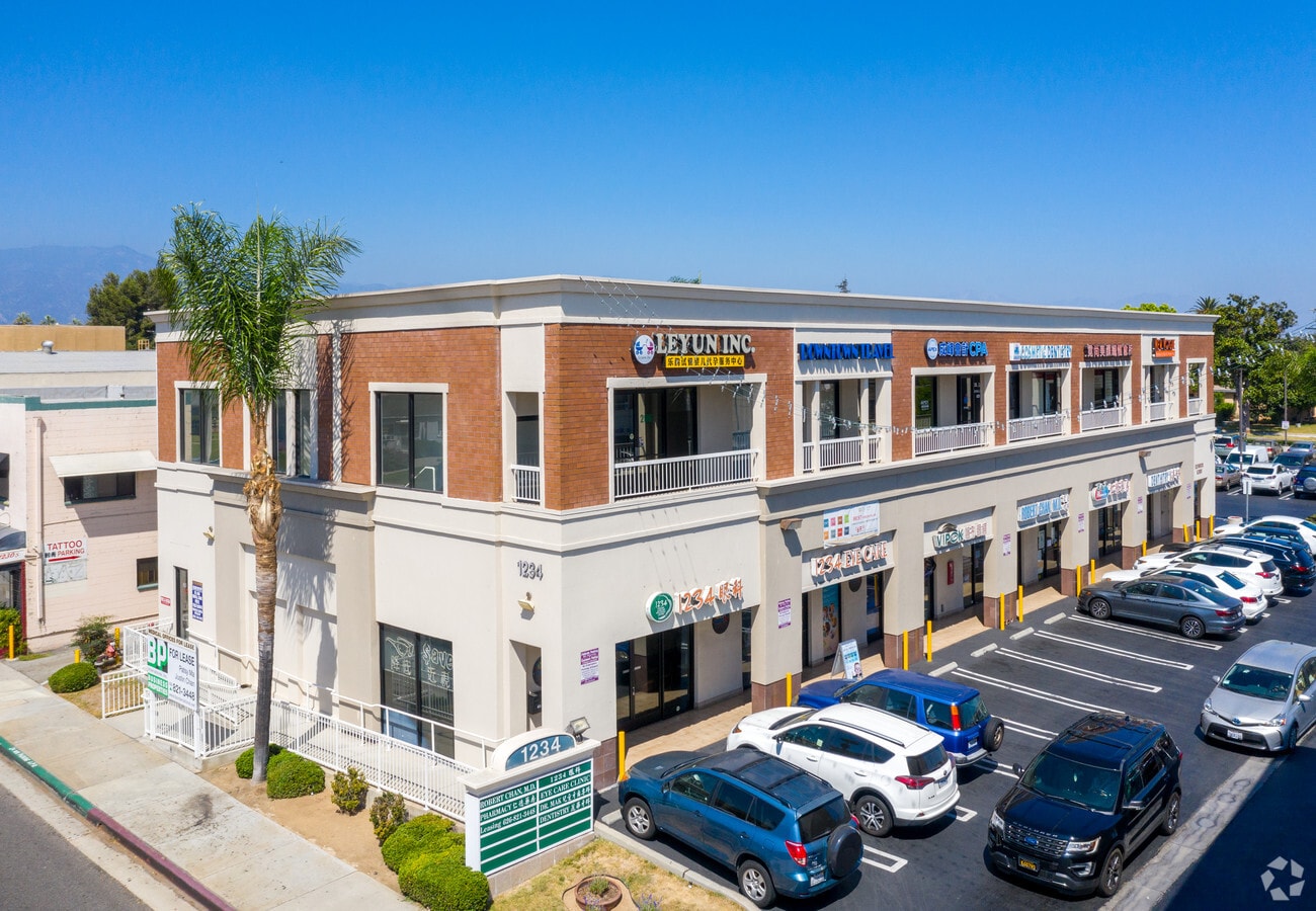 1234 S Garfield Ave, Alhambra, CA 91801